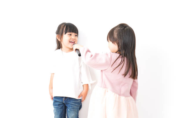 istock Girls sing a song 1144350900