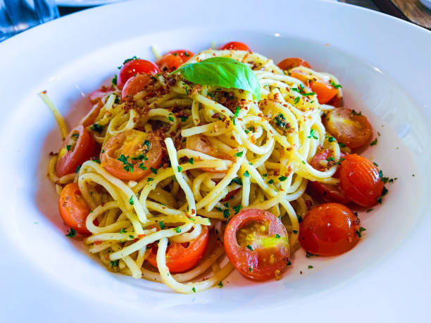 Spaghetti Pasta with Cherry Tomato