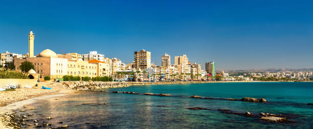 レバノンのタイヤの海辺 - lebanon landscape nature famous place ストックフォトと画像