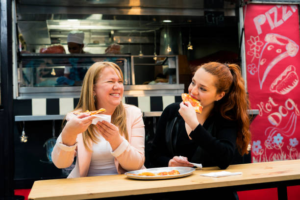 istock Food truck 1144396789