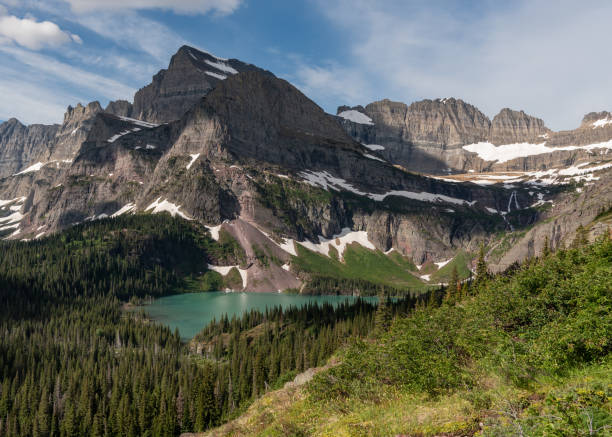 istock Grinnell Glacier and Lake 1144445901