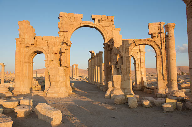 istock Monumental Arch at Dawn, Palmyra 114449380