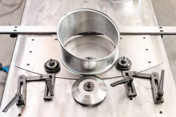 istock production rolling tool, electric machine. the production of ventilation and gutters. Tool and bending equipment for sheet metal. manufacture or a demonstration stand in the store 1144508189