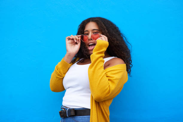 istock Let me take a sneak peek at your hotness 1144519309