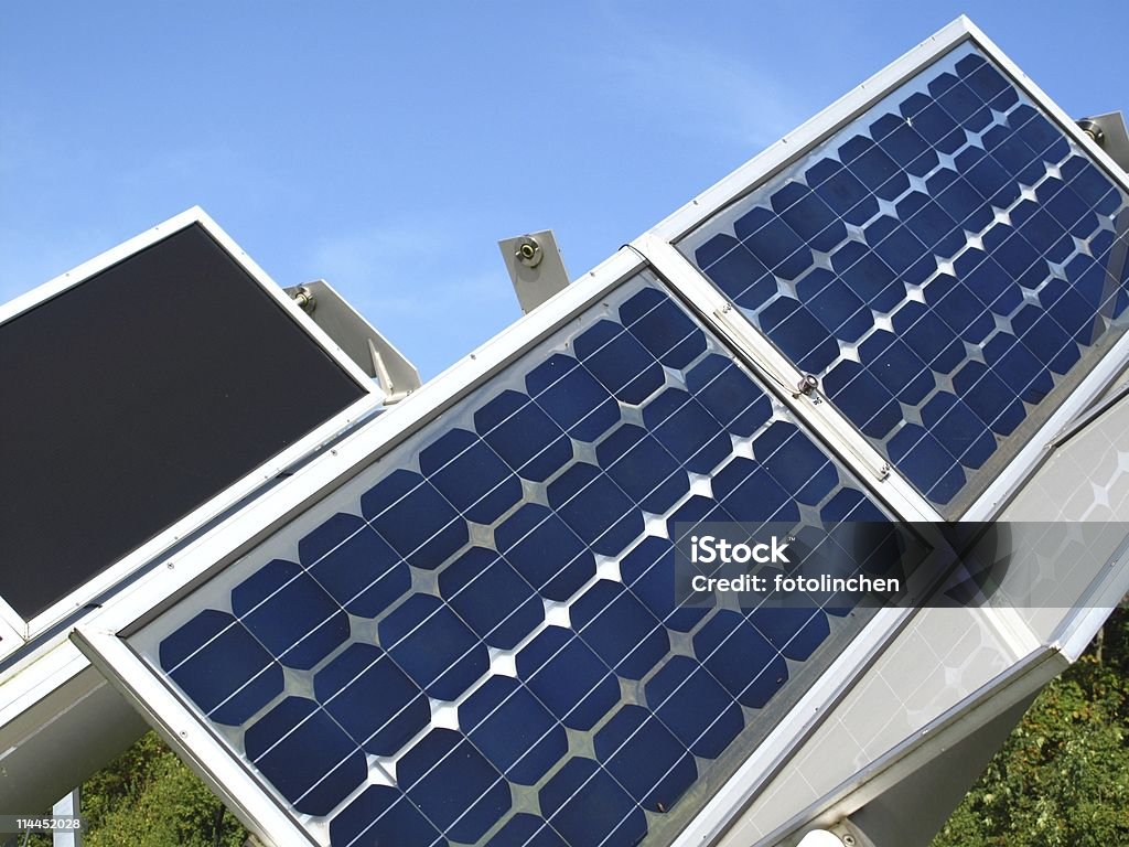 Solarkollektoren - Lizenzfrei Elektrizität Stock-Foto