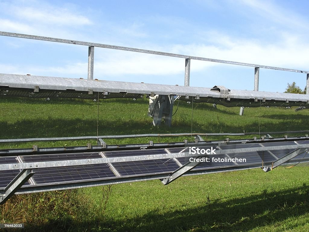 Solarzellen in der Natur - Lizenzfrei Elektrizität Stock-Foto