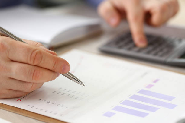 istock Office Bookkeeper do Formal Finance Accounting 1144533003