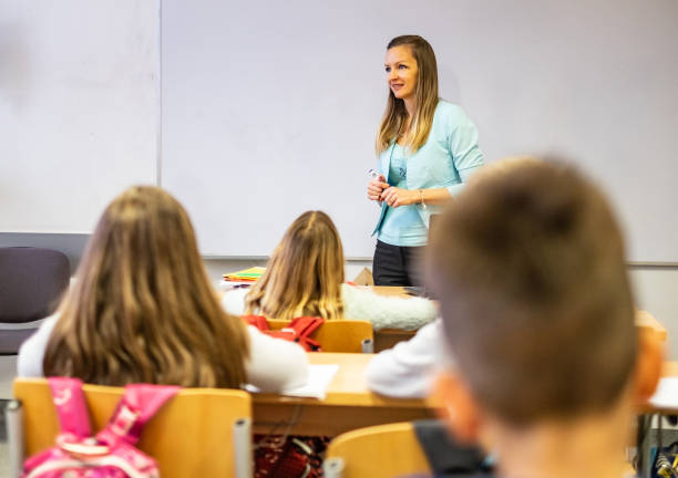 istock Beauty teacher in classroom 1144644386