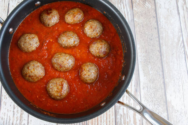 meatballs in sauce