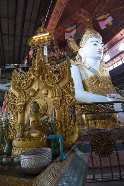 istock Nga Htat Gyi Buddha Temple 1144686588