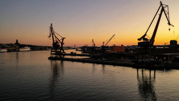 gothenburg city skyline aerial view during golden hour - gothenburg city urban scene illuminated imagens e fotografias de stock