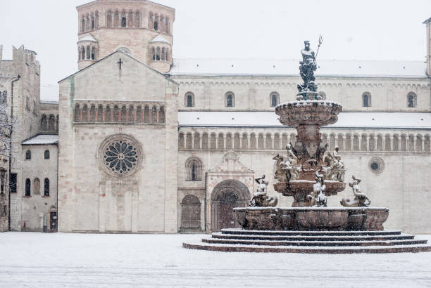 trento - trento - fotografias e filmes do acervo