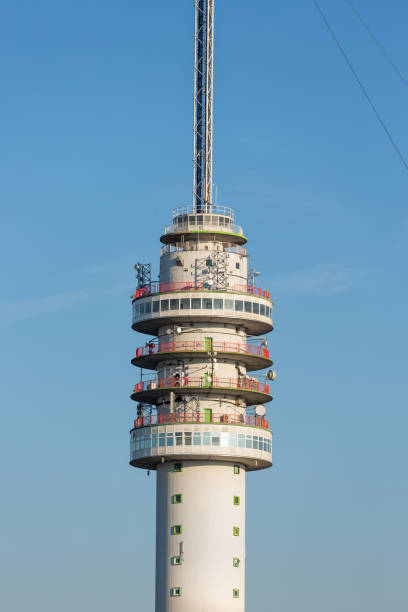 Dutch TV and radio tower in Smilde TV and radio tower in Smilde, The Netherlands hoogersmilde stock pictures, royalty-free photos & images