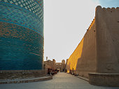 landschaft-von-itchan-kala-in-khiva-usbekistan.jpg?b=1&s=170x170&k=20&c=lvT_OrecFQW72nLqUK1rOrKdAyDVAM_kWeS0FAjEPfI=