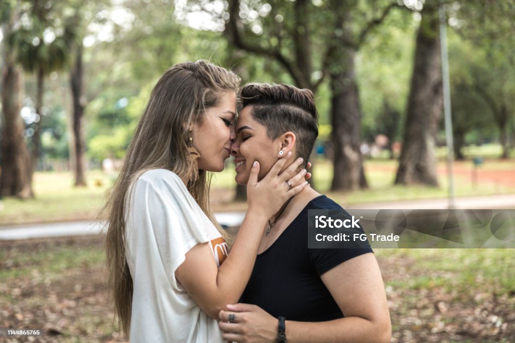 домашний лесби