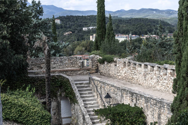 istock Streetview of Girona 1144911924