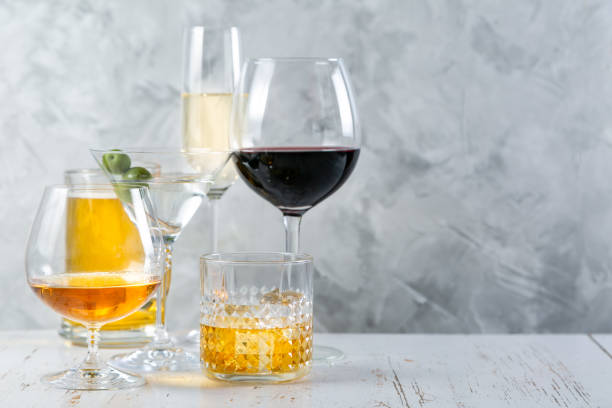 selection of alcoholic drinks - beer, wine, martini, champagne, cogniac, whiskey - hard liquor imagens e fotografias de stock