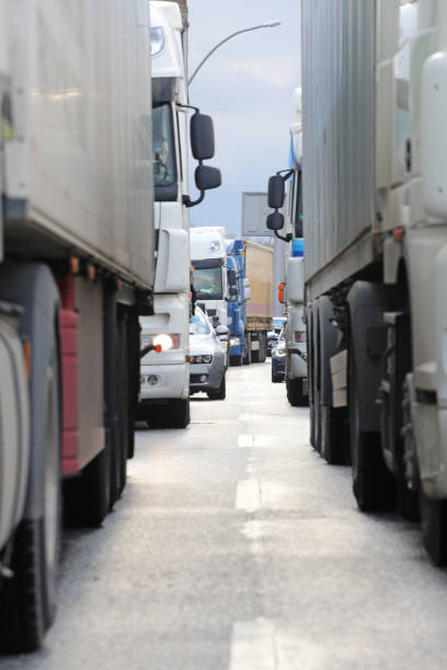 istock Truck_Congestion 1145174832