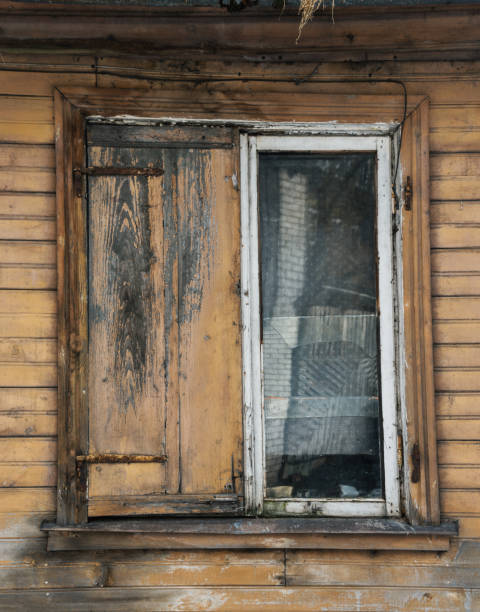 istock Old house on street. 1145183432