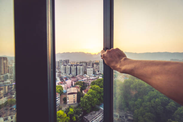 bom dia, janela aberta - window human hand through frame - fotografias e filmes do acervo