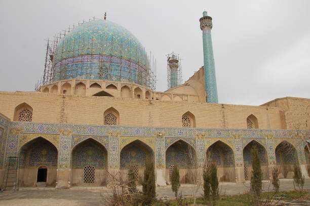 naqsh-e jahan ou imam square, ispahan, iran - spirituality famous place isfahan dome photos et images de collection
