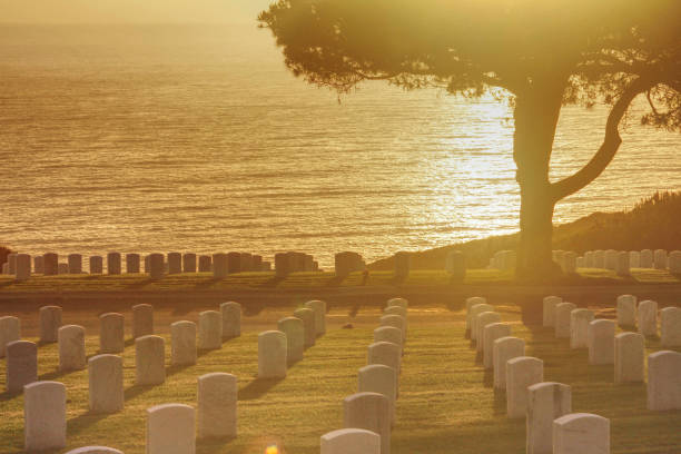 letzter ruhestellplatz - san francisco national military cemetery stock-fotos und bilder