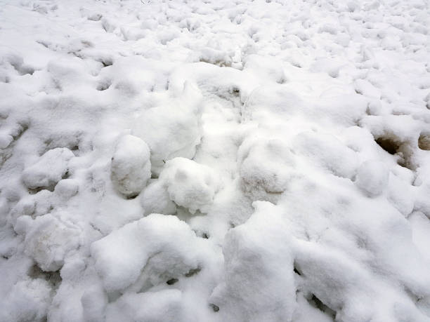 istock Beautiful gradient background banner for text - texture of uneven snow 1145303038