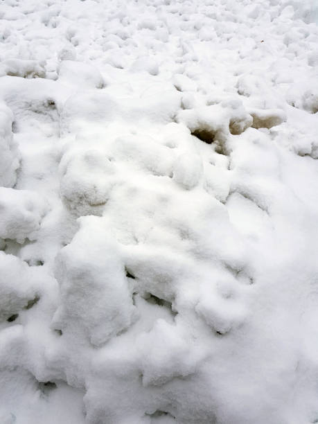 istock Beautiful gradient background banner for text - texture of uneven snow 1145303765