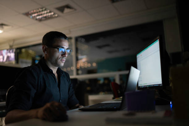 istock Businessman working late in the office 1145315772