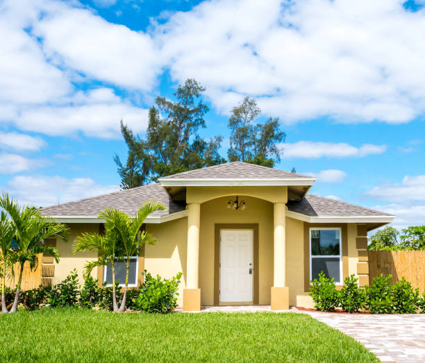 istock Single story single family detached home 1145360697