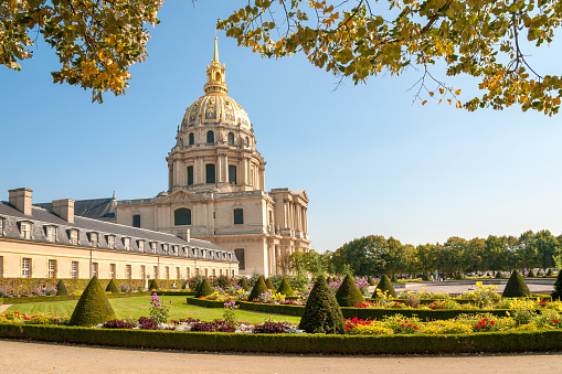 Les Invalides famous complex containing French military history museum, retirement home for veterans and burial place of Napoleon, Paris, France