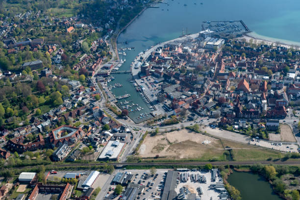 eckernförde, szlezwik-holsztyn - marina lake nautical vessel water zdjęcia i obrazy z banku zdjęć