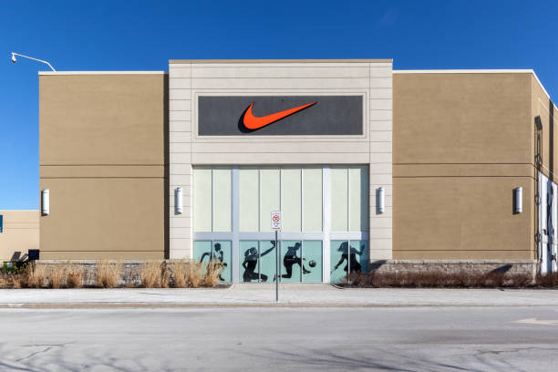 nike store sign at vaughan mills mall near toronto. - nike imagens e fotografias de stock