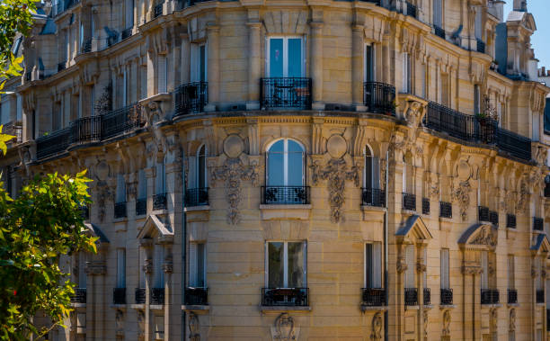 istock Paris residential buildings 1145583393