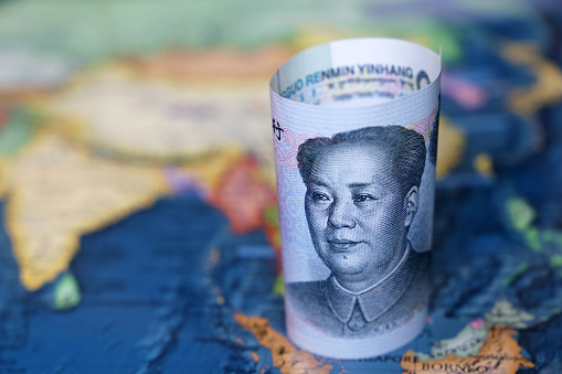 Yuan en el mapa del sudeste asiático e Indonesia photo