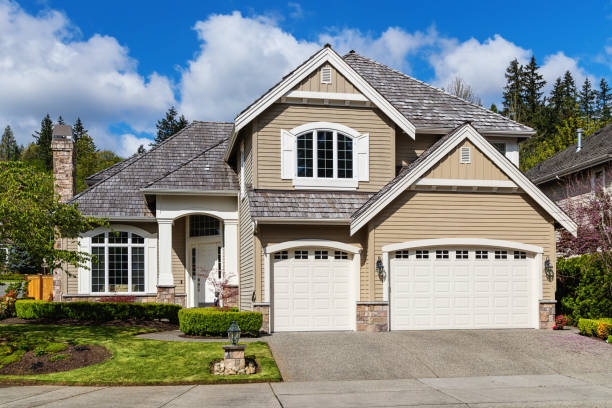 istock Modern Suburban House Exterior 1145727455