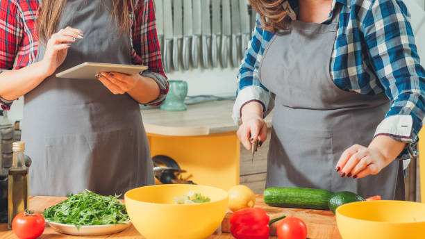 istock online culinary class home cooking family leisure 1145739952