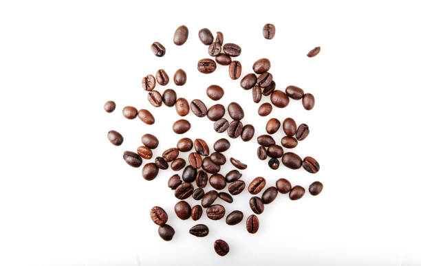 커피 원두에 고립 된 화이트 - bean coffee bean heap white 뉴스 사진 이미지