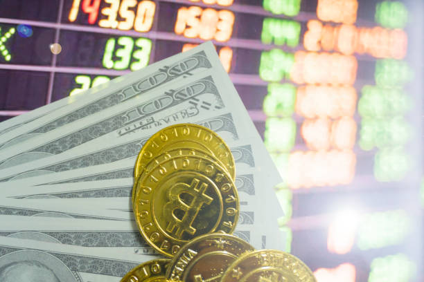 istock Currency, investor 1145805084