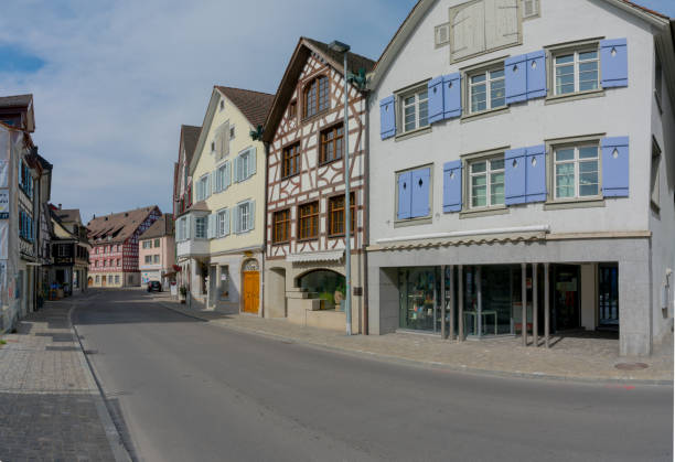 steckborn, tg/スイス-22 4 月 2019: steckborn の歴史的な村、ist ブルジョアジーの建物を持つスイスの - thurgau ストックフォトと画像
