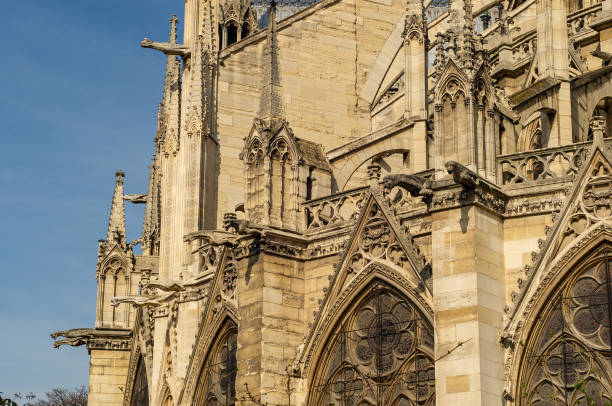 katedra notre-dame w paryżu - twelve apostles zdjęcia i obrazy z banku zdjęć