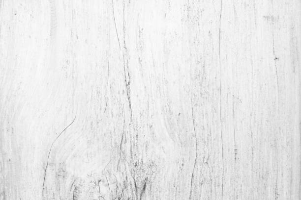 tabellenobericht der holztextur in weißem licht natürlichen farbhintergrund. graue, saubere korn holzfußbodenbirkentafel kulisse mit einfachen bretterpulle streak veredelung für schicke raum klar konzept. - wood birch wood grain textured stock-fotos und bilder