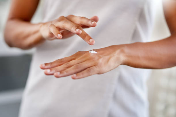istock Because the hands are the first to show age 1145946958