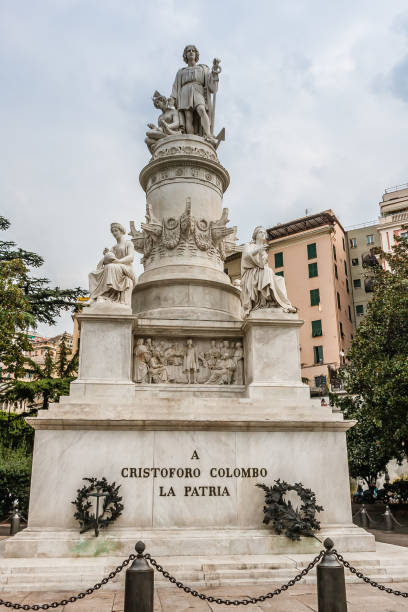 pomnik krzysztofa kolumba lorenzo bartoliniego (1862), genua - tabard zdjęcia i obrazy z banku zdjęć