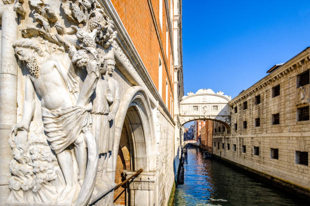 istock bridge of sighs in venice 1146031817