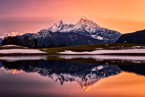 watzmann - parco nazionale berchtesgaden, alpi - sunrise european alps mountain alpenglow foto e immagini stock