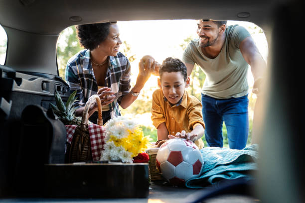 istock Weekend is a great day for a picnic 1146096700