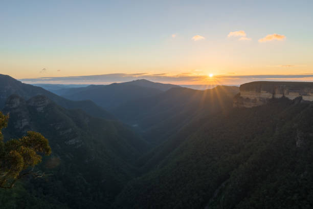 istock Sunrise over Kanangra Walls 1146119909