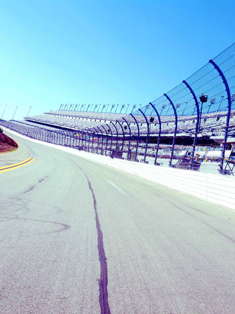 On the race track (photo2) On the Race Track of Daytona Beach in Florida in the United States daytona beach stock pictures, royalty-free photos & images