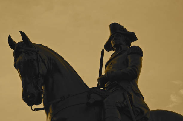 Silhouette picture of the Equestrian Statue of George Washington in Common Park, Boston stock photo